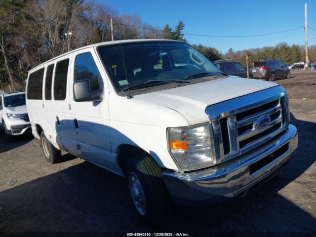 Ford E-350 Xlt Image 1