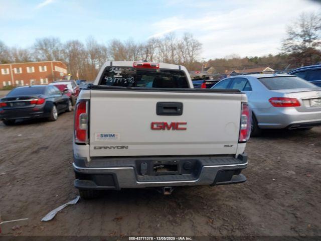 GMC Canyon Slt Image 3