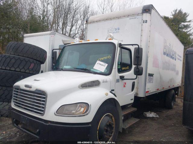 Freightliner M2 106 Medium Duty Image 3