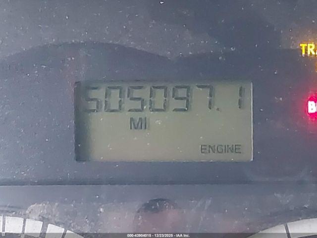 Freightliner M2 106 Medium Duty Image 6