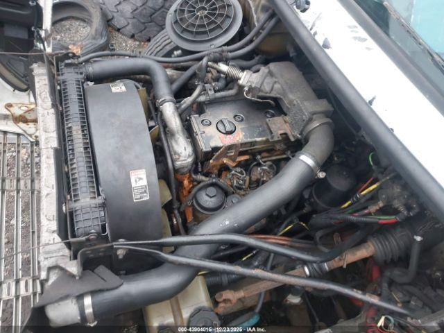 Freightliner M2 106 Medium Duty Image 8