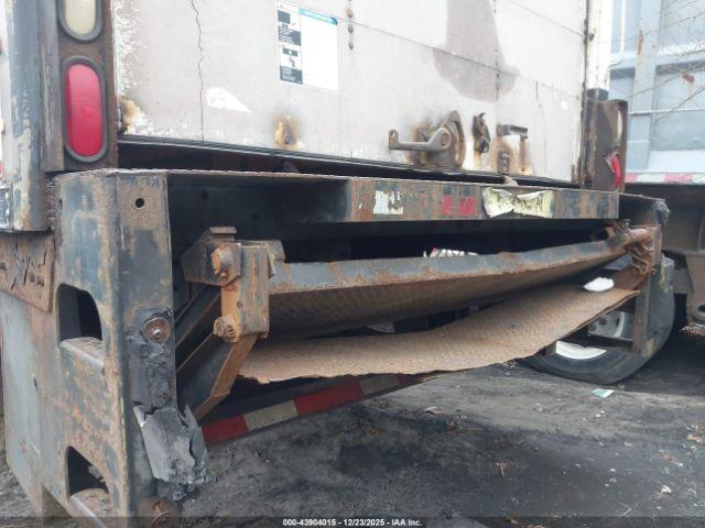 Freightliner M2 106 Medium Duty Image 17