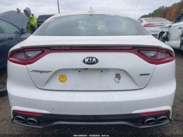 Kia Stinger Premium Image 2