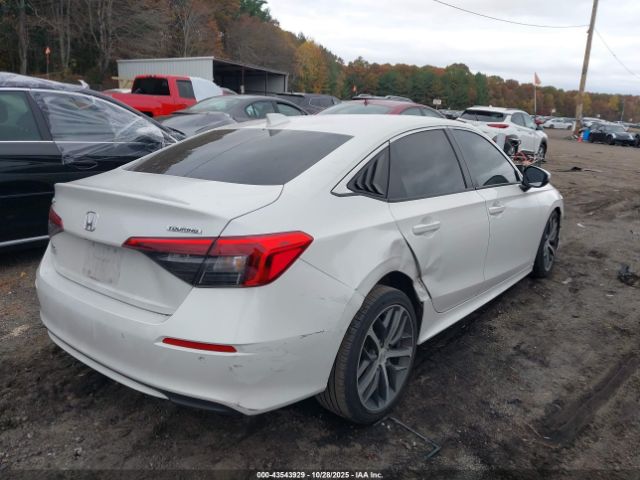 Honda Civic Touring Image 6