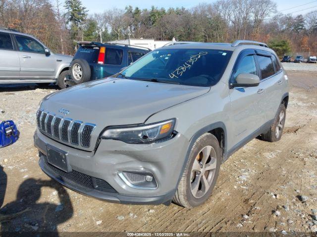 Jeep Cherokee Limited 4x4 Image 10