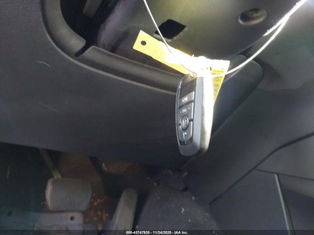 Ford Explorer Xlt Image 3