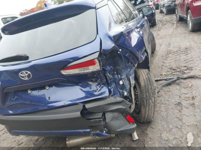 Toyota Corolla Le Image 3