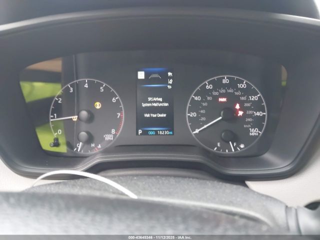 Toyota Corolla Le Image 15