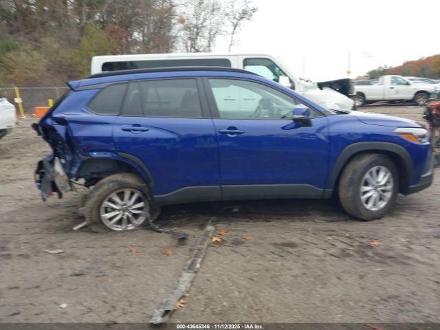 Toyota Corolla Le Image 16