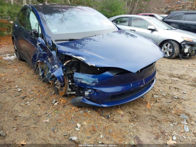  Salvage Tesla Model X