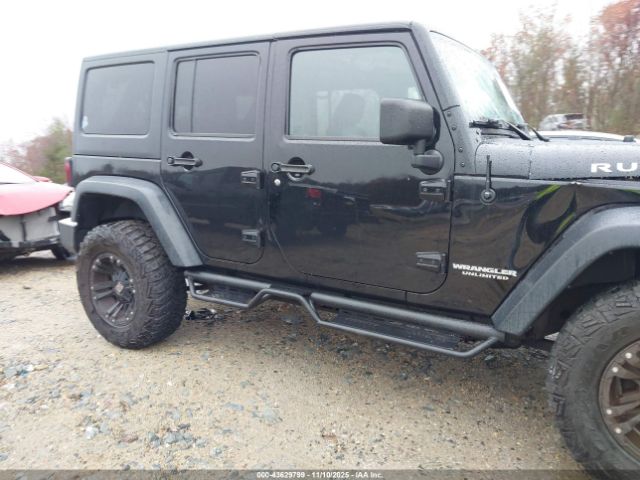 Jeep Wrangler Rubicon Image 12