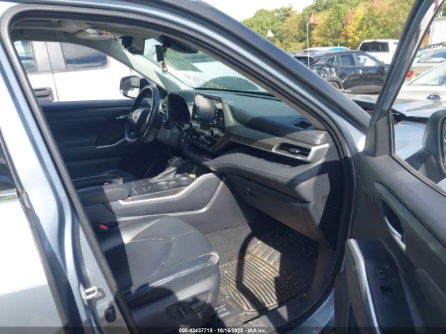 Toyota Highlander Xle Image 11