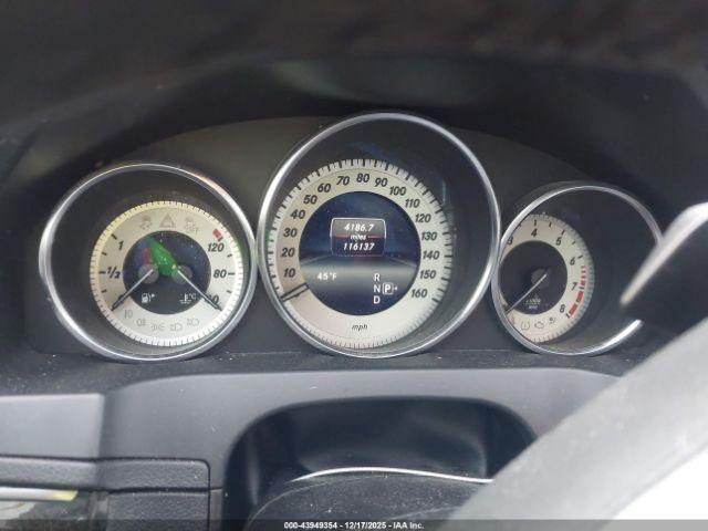 Mercedes-Benz E-Class Image 11