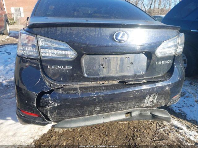 Lexus HS 250h Premium Image 8
