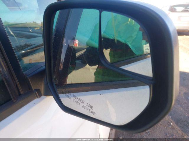 Ford Transit Xlt Image 2