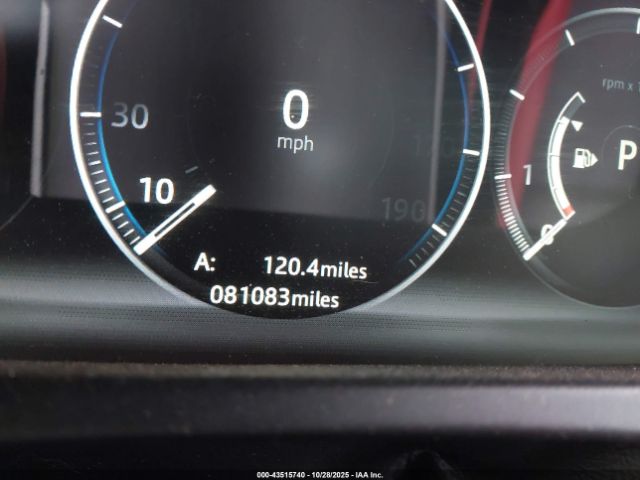 Jaguar F-PACE S Image 14