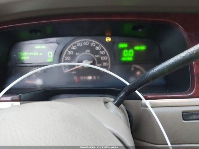 Lincoln Towncar Cartier Image 11