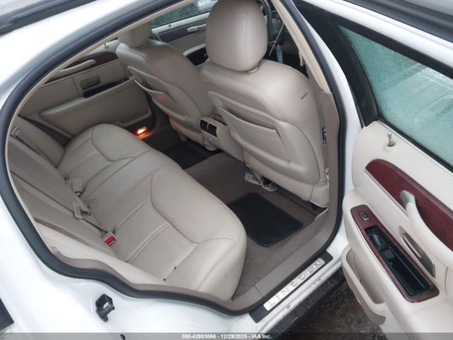 Lincoln Towncar Cartier Image 7