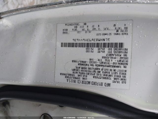 Lincoln Towncar Cartier Image 6