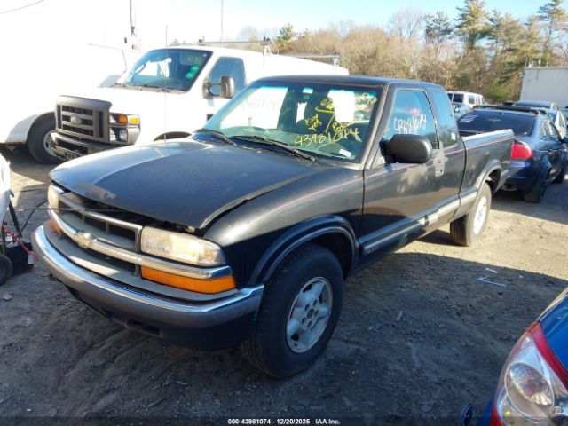 Chevrolet S-10 Ls Image 3