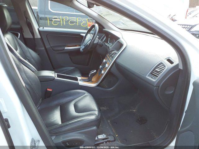 Volvo XC60 T6 Inscription Image 4