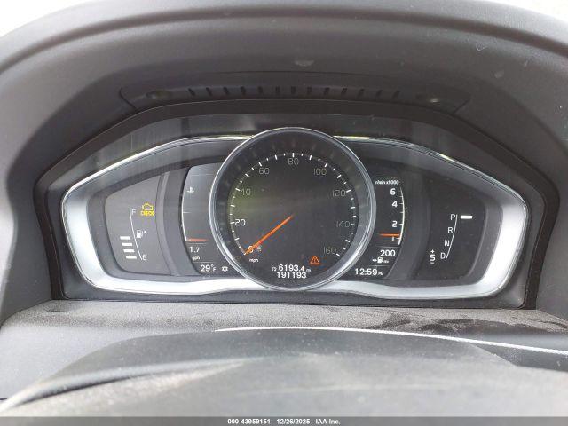 Volvo XC60 T6 Inscription Image 5