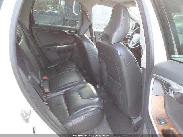 Volvo XC60 T6 Inscription Image 12