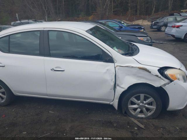 Nissan Versa 1.6 Sv Image 3