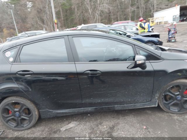 Ford Fiesta St Image 11