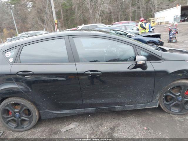 Ford Fiesta St Image 11