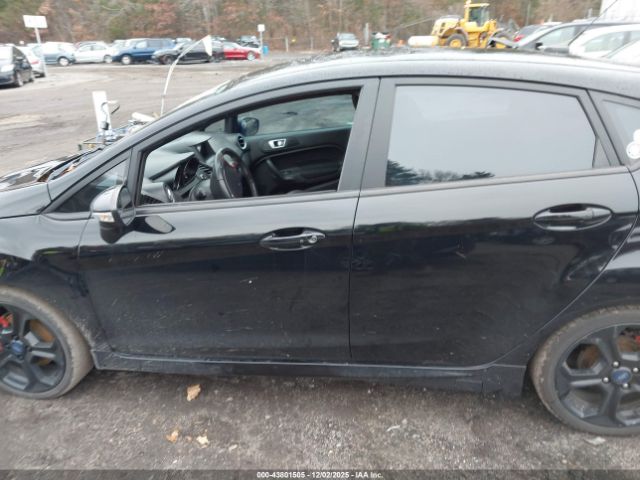 Ford Fiesta St Image 12