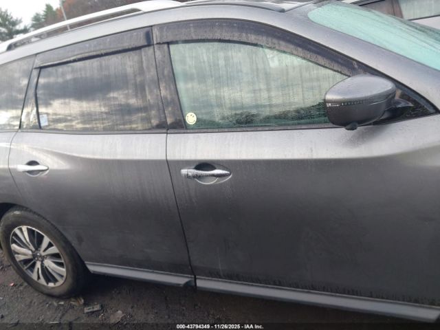 Nissan Pathfinder Sl 2wd Image 16