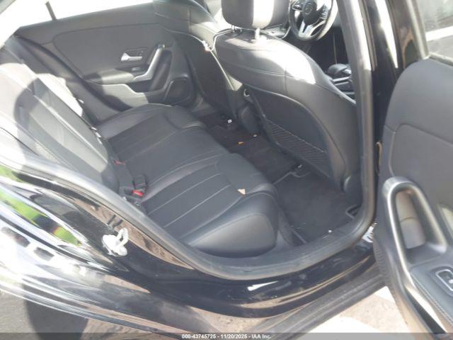 Mercedes-Benz A-Class 4matic Image 7