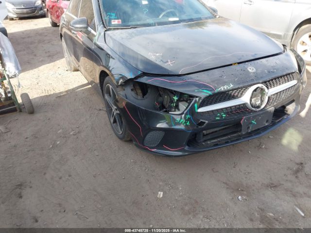 Mercedes-Benz A-Class 4matic Image 12