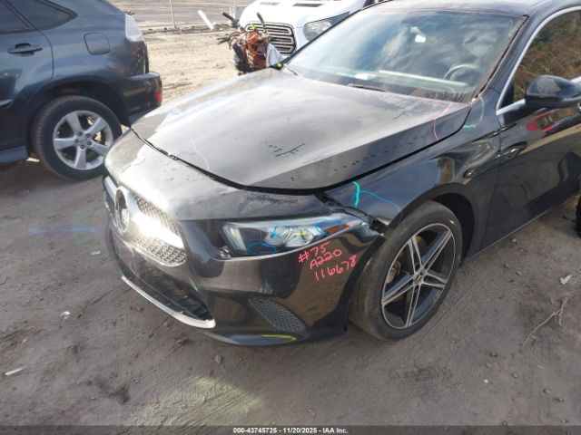 Mercedes-Benz A-Class 4matic Image 10