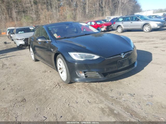 Tesla Model S Image 1