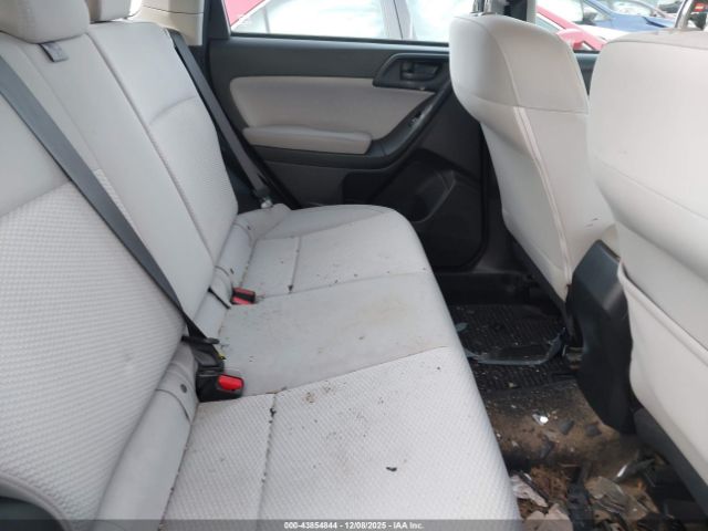 Subaru Forester 2.5i Image 9