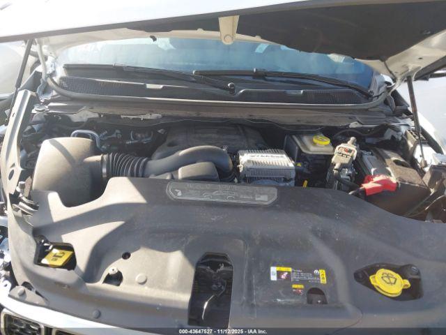 Jeep Wagoneer Series I 4x4 Image 11