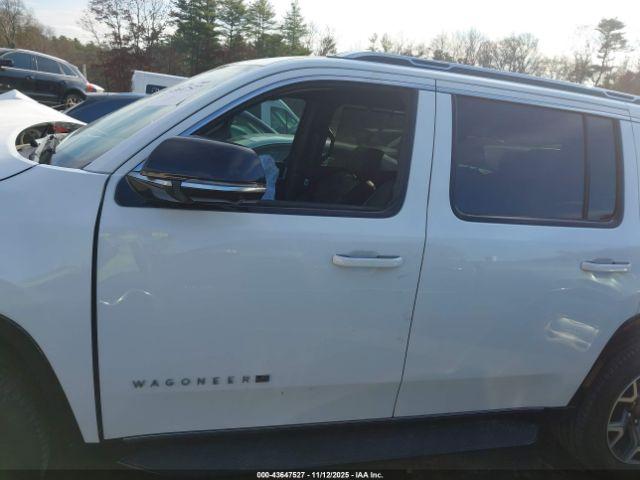 Jeep Wagoneer Series I 4x4 Image 7