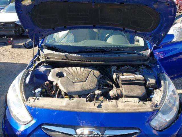 Hyundai ACCENT Gls Image 11