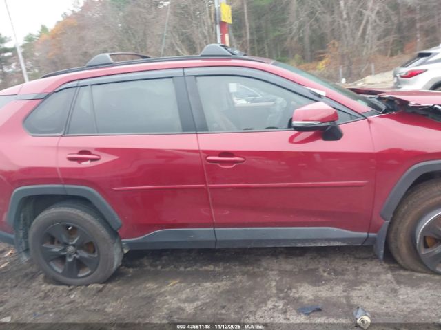 Toyota RAV4 Xle Image 16