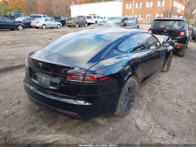 Tesla Model S Dual Motor All-wheel Drive Image 3