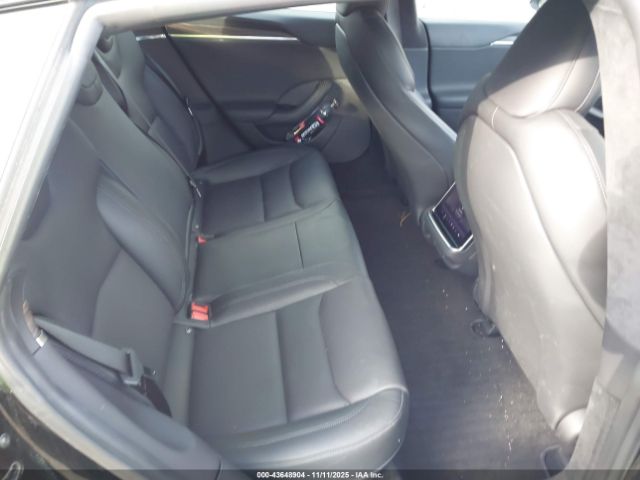 Tesla Model S Dual Motor All-wheel Drive Image 11