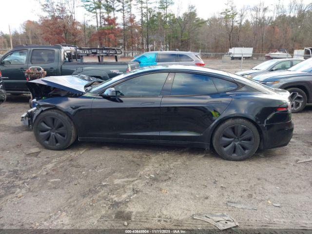 Tesla Model S Dual Motor All-wheel Drive Image 14