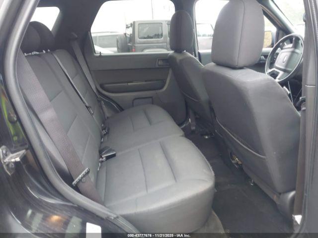 Ford Escape Xlt Image 11