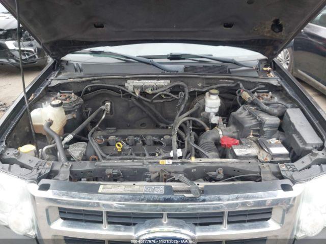 Ford Escape Xlt Image 8