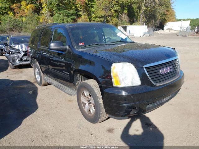  Salvage GMC Yukon