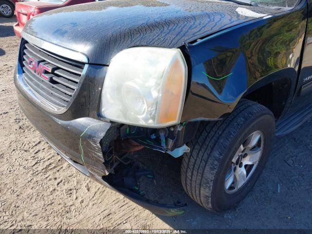 GMC Yukon Sle Image 13