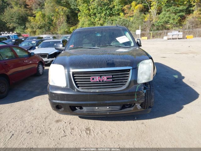 GMC Yukon Sle Image 12