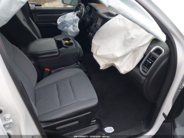 Ram 1500 Big Horn  4x4 6'4 Box Image 2